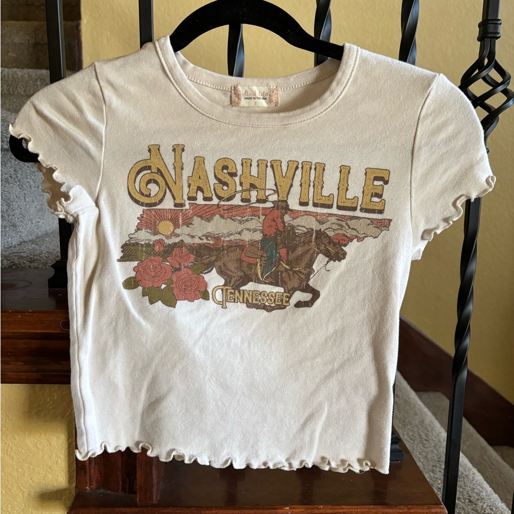 Altar’d State Nashville cop T-shirt S